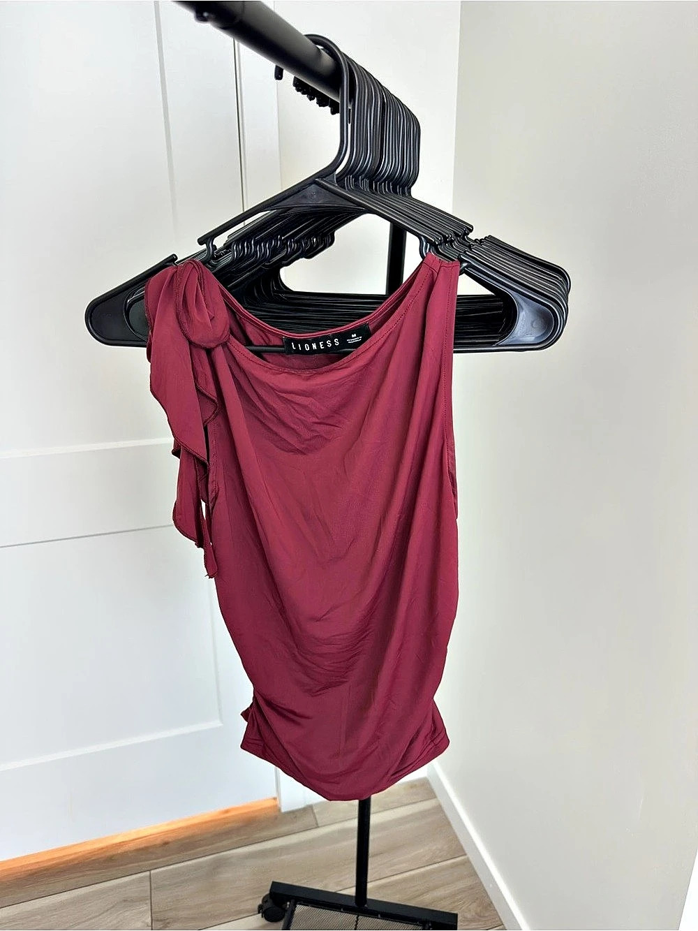 Lioness One-Shoulder Top